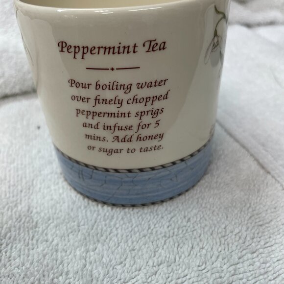 Wedgwood Sarah's Garden Queen's Ware Made in England - Picture 2 of 4